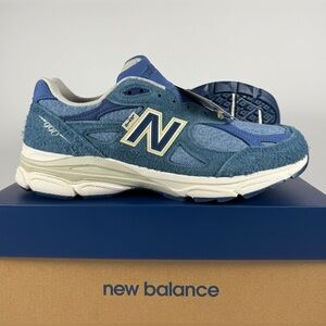 Size 10.5 - Levi's x New Balance 990v3 Made In USA Mallard Blue